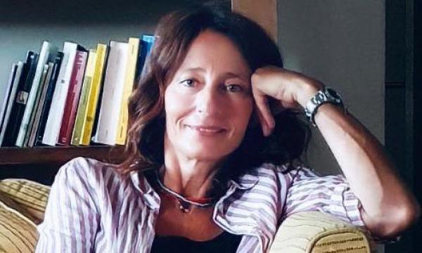 Congratulazioni alla .